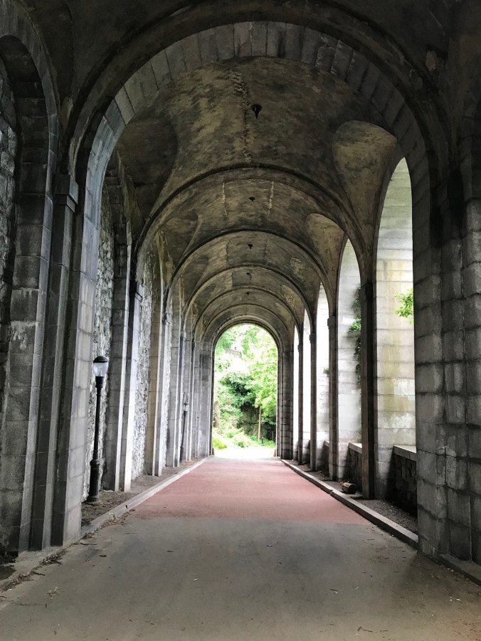 IMG_5125 (1) Tryon arches