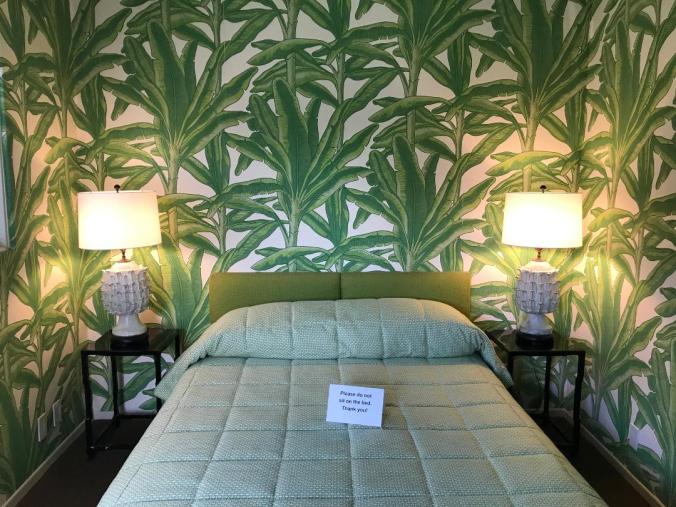 IMG_8037 (1) Sinatra guest room